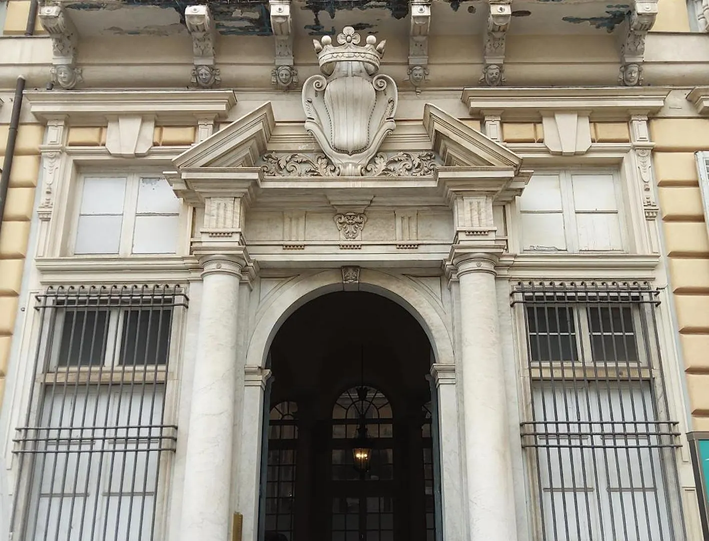 Domus Regis Apartment Genoa